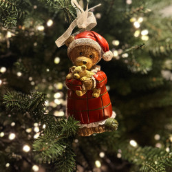 Ведмедик у піжамі дівчинка